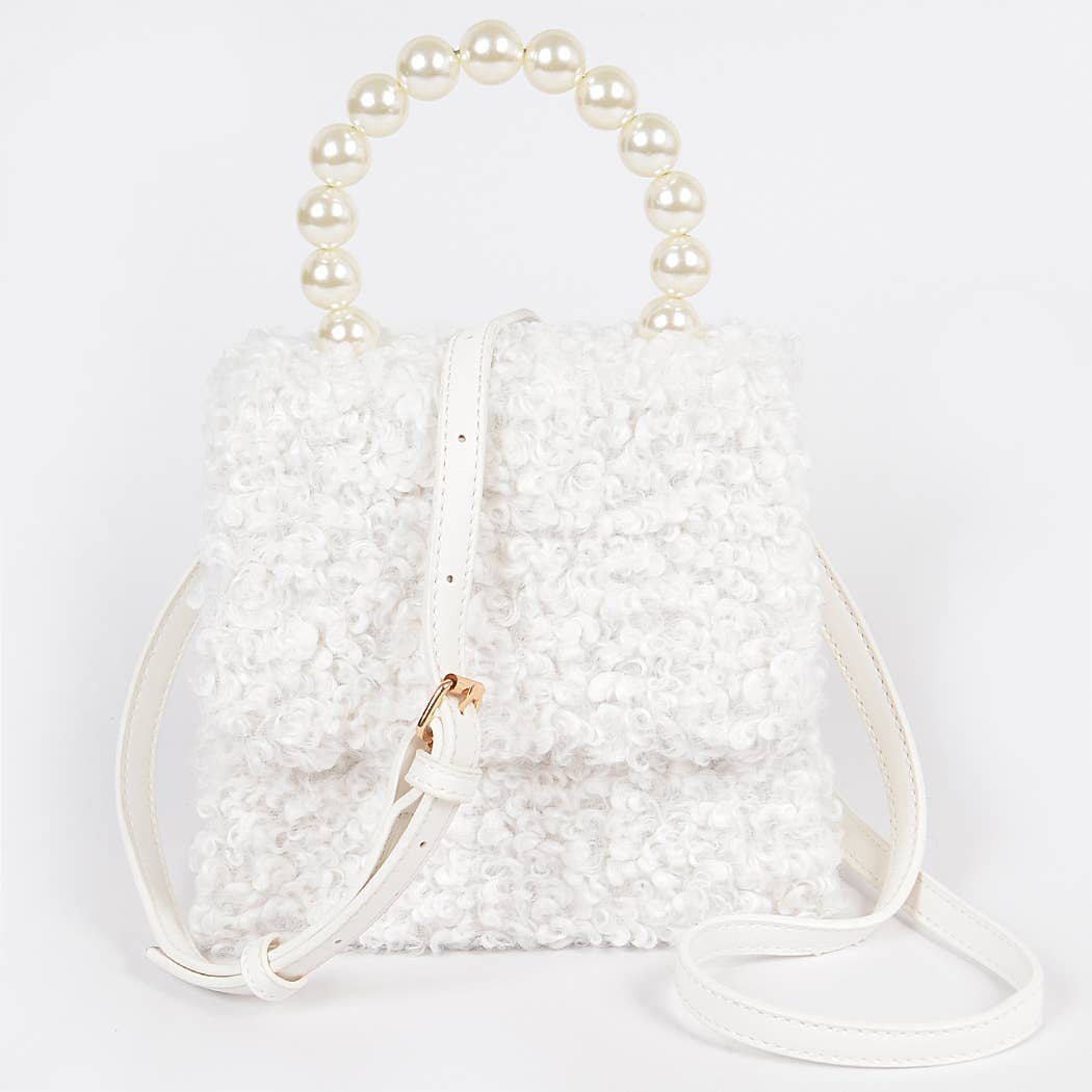 Pearl Handle Fur Clutch: Beige
