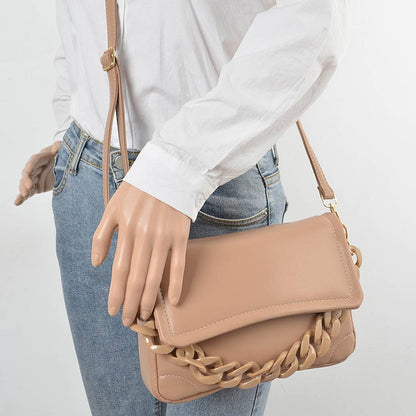 Faux Leather Chain Flap Bag: Green