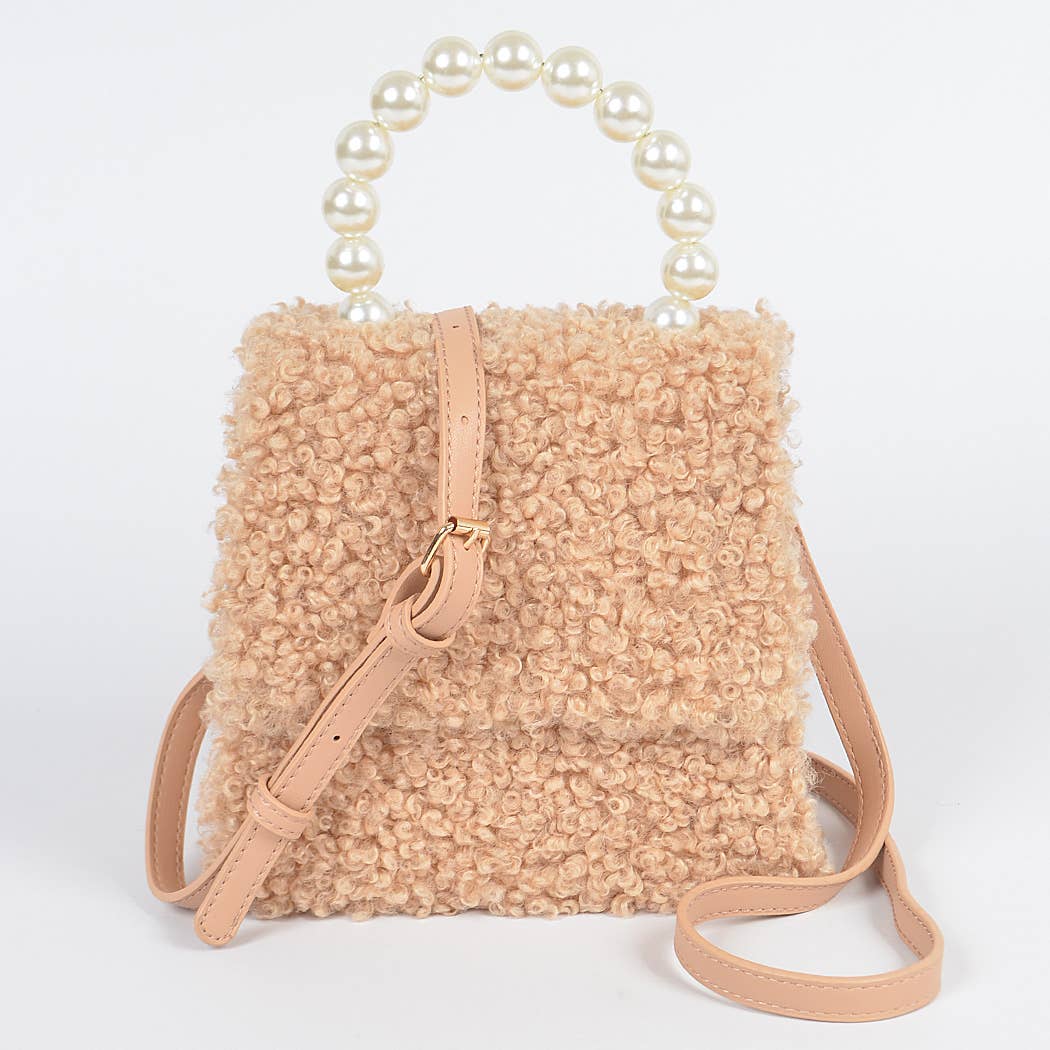 Pearl Handle Fur Clutch: Beige