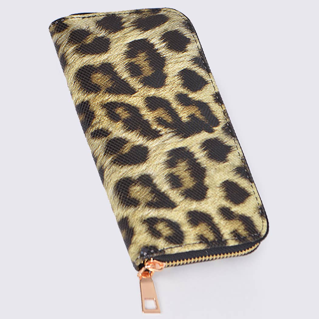 Animal Print Wallet: Leopard