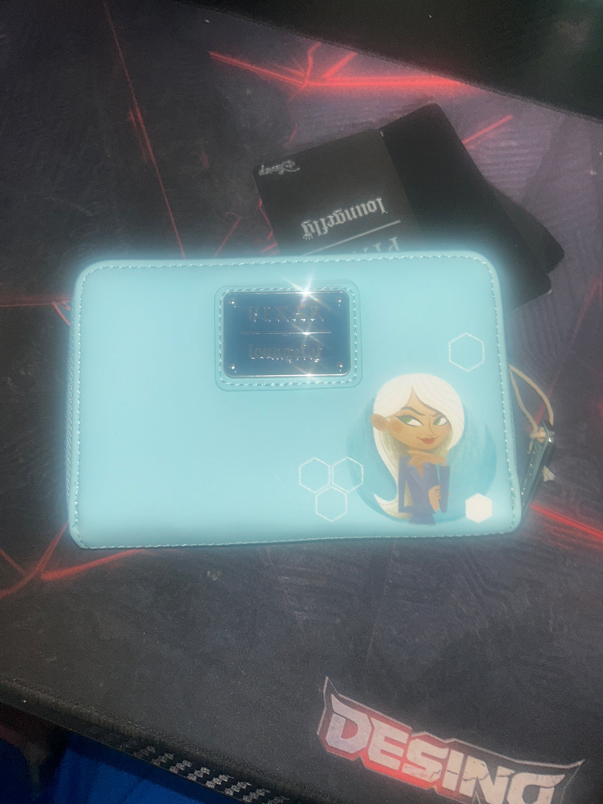 Incredibles Syndrome Glow Zip-Around Wallet