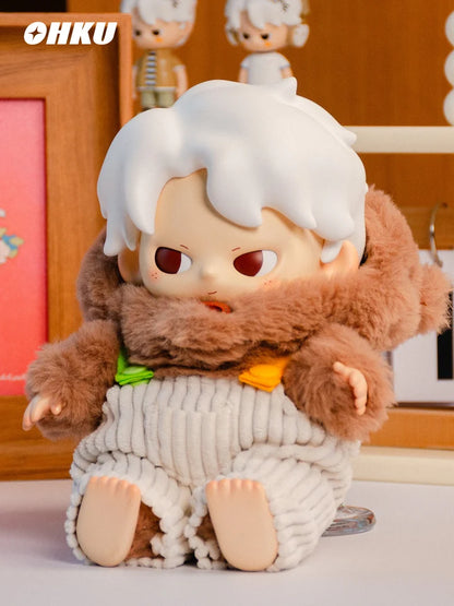 Dream Boy Spring Outing Bear Vinyl Doll | 10" Collectible Figure