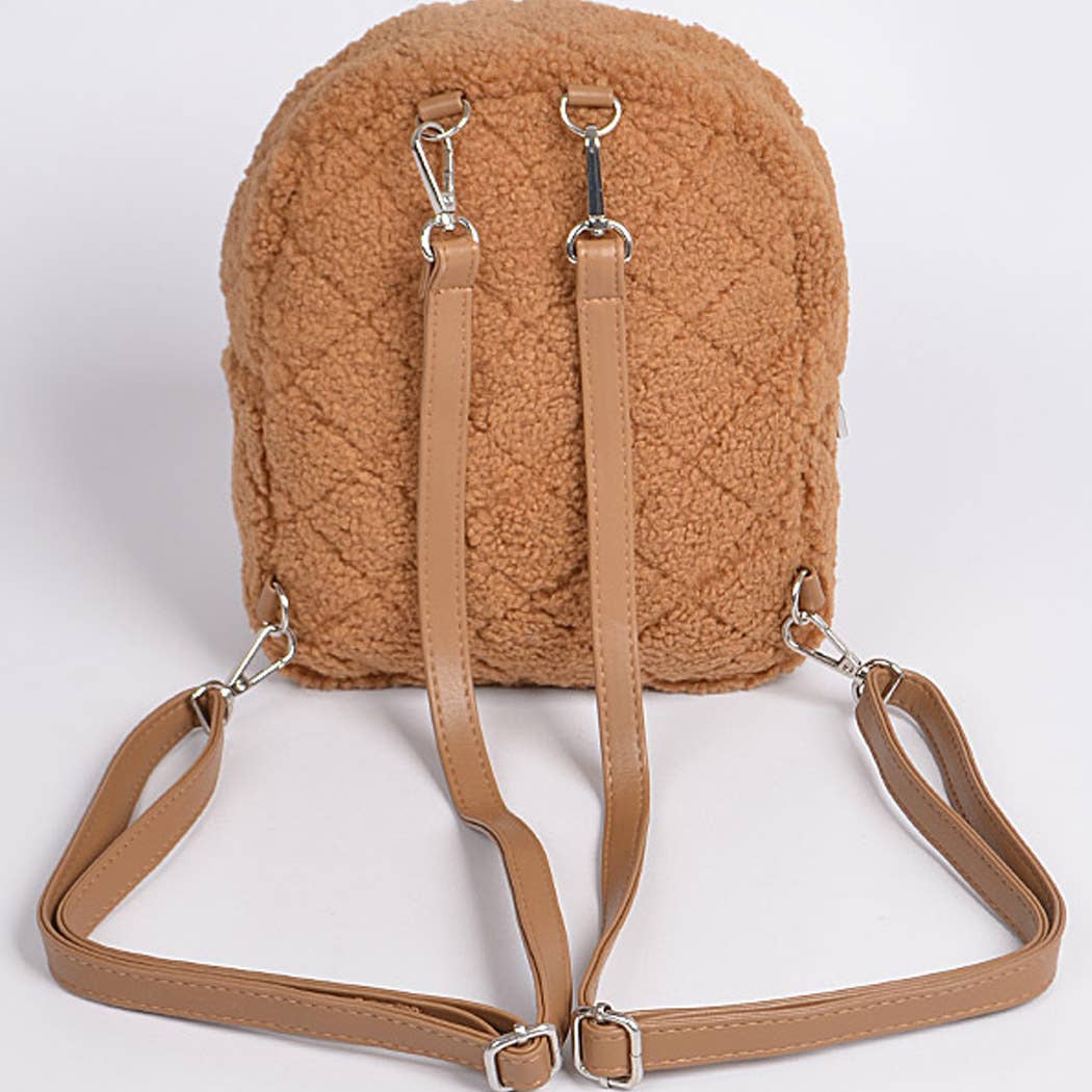 Fluffy Flap Zipper Backpack: High Green