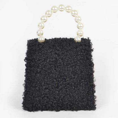 Pearl Handle Fur Clutch: Beige